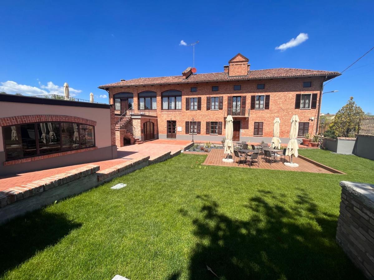 몬테그로소 다스티 Cascina La Badia B&B 외부 사진